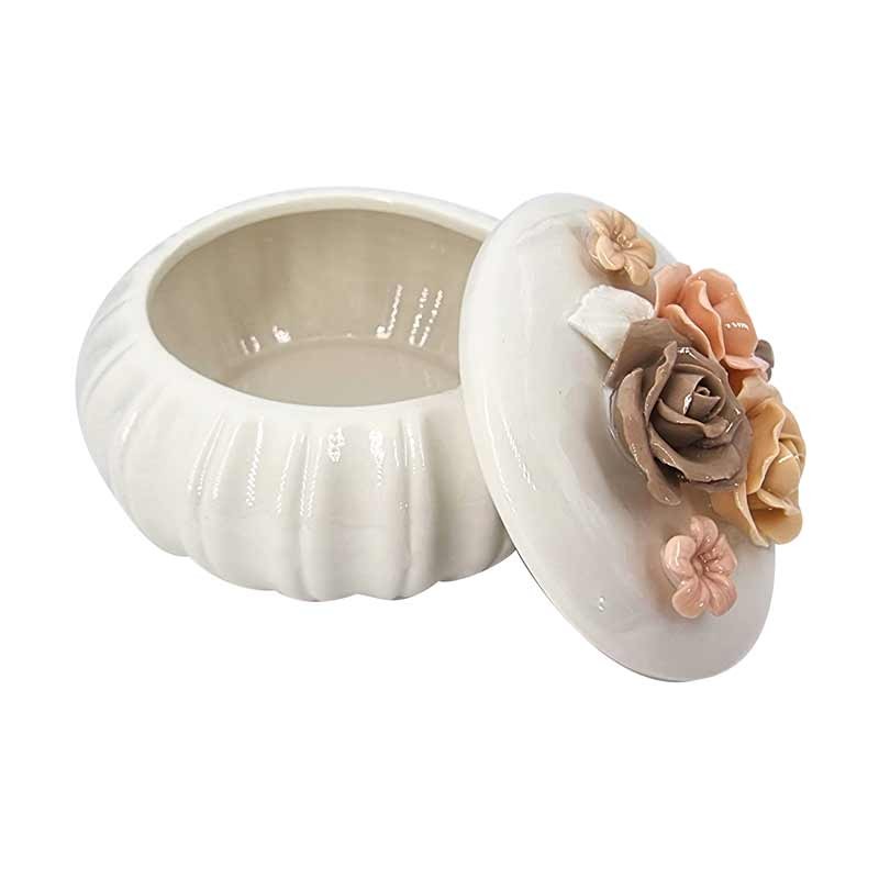 Petite boîte bijoux de rangement bois motif fleur blanche en relief